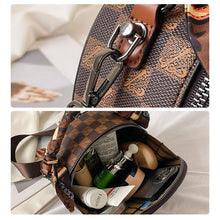 Load image into Gallery viewer, Fashion Retro Bear Badge Print Leather Handbags