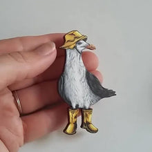 Load image into Gallery viewer, Bird Wooden Brooch