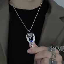 Load image into Gallery viewer, Glowing Wolf Necklace