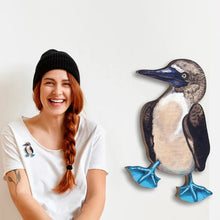 Load image into Gallery viewer, Bird Wooden Brooch