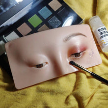 Load image into Gallery viewer, 3D Eye Makeup Pad