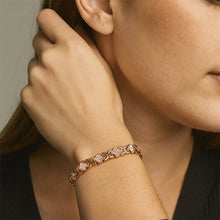 Load image into Gallery viewer, Blomsterarmbånd i kobber