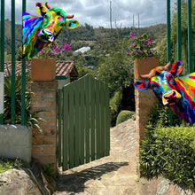Load image into Gallery viewer, Artistic Cow Garden Ornament
