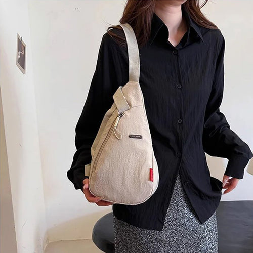 Simple And Lightweight Crossbody Bag