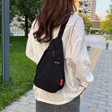 Load image into Gallery viewer, Simple And Lightweight Crossbody Bag