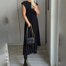 Load image into Gallery viewer, Women Pleated Simple Solid Color Dress