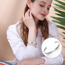 Load image into Gallery viewer, Adjustable Crown Bracelet