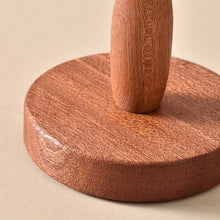 Load image into Gallery viewer, Wooden Leaves Design Coaster