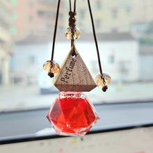 Load image into Gallery viewer, Car Perfume Pendant With Rope