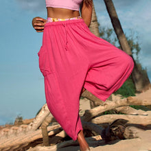 Load image into Gallery viewer, Women&#39;s Quinn Cargo Pants