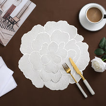 Load image into Gallery viewer, Hollow Out Flower Design Round Placemat Set