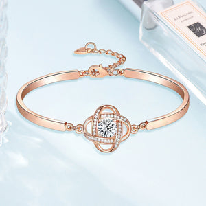 I will always be with you - Diamond Knot Bracelet