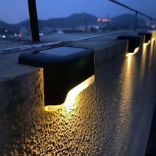 Load image into Gallery viewer, LED Solcelle Utendørs Vanntett Vegglampe