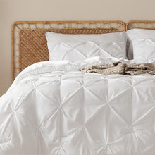 Load image into Gallery viewer, Soft &amp; Breathable Bedding Set