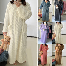 Load image into Gallery viewer, Winter Coral Velvet Loungewear for Home
