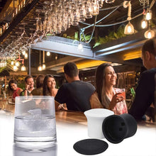 Load image into Gallery viewer, Polar Bear and Penguin Shape Ice Cube Molds