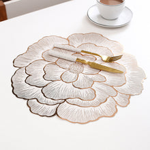Load image into Gallery viewer, Hollow Out Flower Design Round Placemat Set