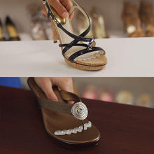 Load image into Gallery viewer, Magoloft ™ Anti-Slip Shoe Insert