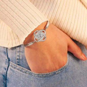 I will always be with you - Diamond Knot Bracelet