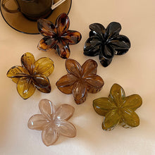 Load image into Gallery viewer, Flower Design Hair Claws