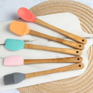 Silicone Spatula With Wooden