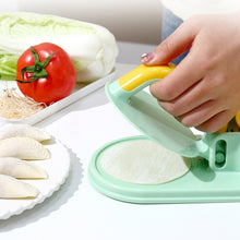 Load image into Gallery viewer, 3 in 1 Kitchen Dumpling Mold Pressing Machine