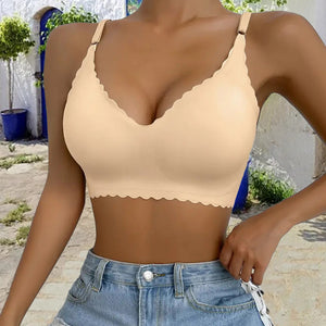 Women's Solid Scallop Trim Wireless Push Up Bra