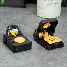 Load image into Gallery viewer, Reusable Mechanical Snap Trap