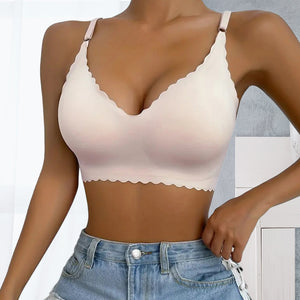 Women's Solid Scallop Trim Wireless Push Up Bra