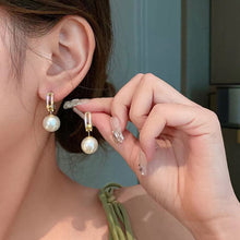 Load image into Gallery viewer, Fashion Pearl Earrings