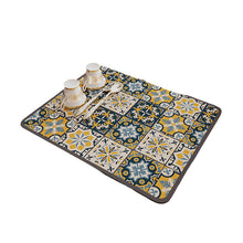 Load image into Gallery viewer, Retro Quick-Drying Water-Draining Mat for Kitchen Bar Countertops
