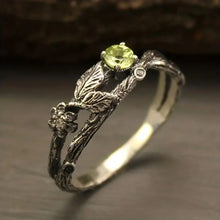 Load image into Gallery viewer, Vintage Leaf Ring