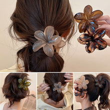 Load image into Gallery viewer, Flower Design Hair Claws