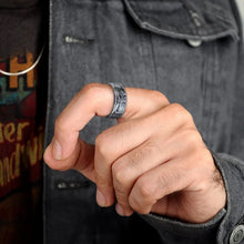 Load image into Gallery viewer, 1945 Engraved Half Dollar Coin Ring