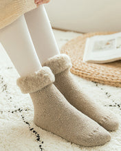 Load image into Gallery viewer, Women Warm And Cozy Winter Sleeping Socks