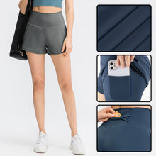Load image into Gallery viewer, Lommeyoga treningsshorts