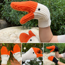 Load image into Gallery viewer, Funny Crochet Goose Mittens