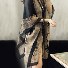 Load image into Gallery viewer, French sun protection shawl