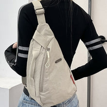 Load image into Gallery viewer, Simple And Lightweight Crossbody Bag