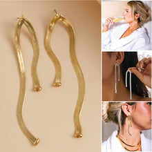Load image into Gallery viewer, Snake Chain Drop Earrings