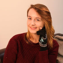 Load image into Gallery viewer, Snowflake Printed Knitted Touchscreen Gloves