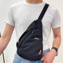 Load image into Gallery viewer, Simple And Lightweight Crossbody Bag