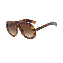 Load image into Gallery viewer, Women's Ombre Oval Tinted Sunglasses