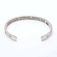 Load image into Gallery viewer, Adjustable Crown Bracelet