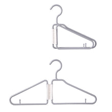 Load image into Gallery viewer, Portable Folding Clothes Hangers