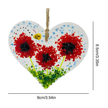 Load image into Gallery viewer, Heart Shaped Flower Pendant