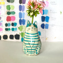 Load image into Gallery viewer, Polka Dot Cat Vase