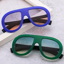 Load image into Gallery viewer, Women's Ombre Oval Tinted Sunglasses