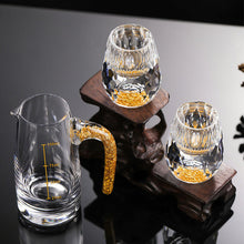 Load image into Gallery viewer, 3D Gläser med glass av isbreer Whiskyglass i krystallgullfolie