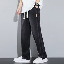 Load image into Gallery viewer, Men&#39;s Loose Straight Jeans